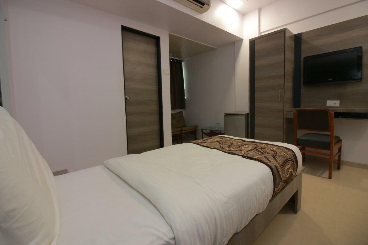 Hotel Apex Νάβι Μουμπάι Εξωτερικό φωτογραφία