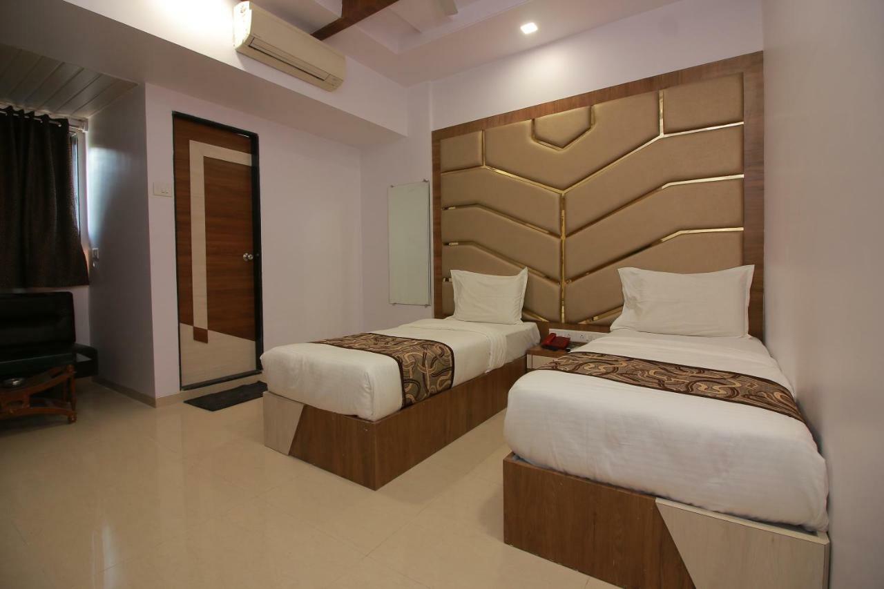 Hotel Apex Νάβι Μουμπάι Εξωτερικό φωτογραφία
